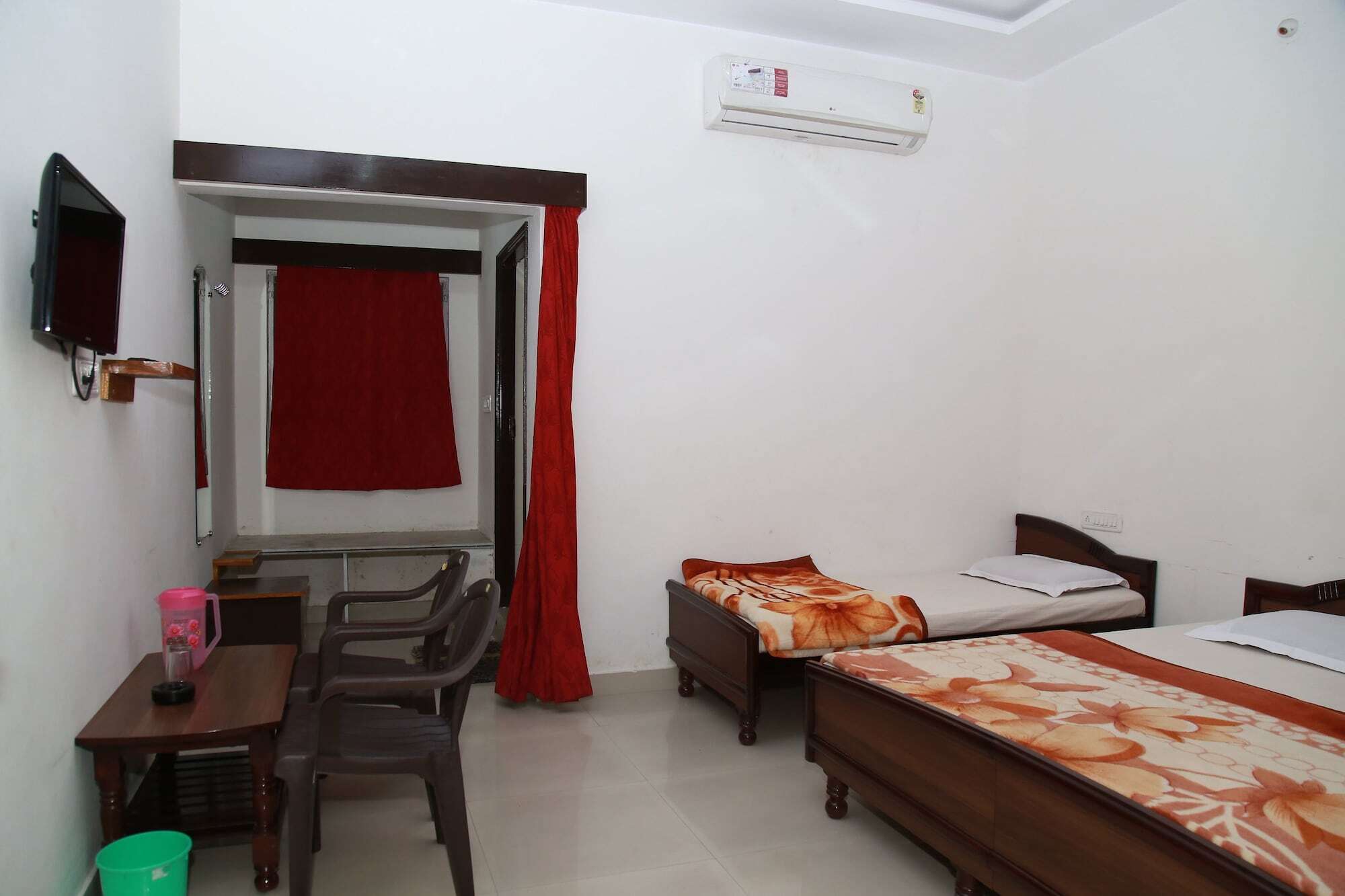 Hotel Ram Niwas Udaipur Ngoại thất bức ảnh